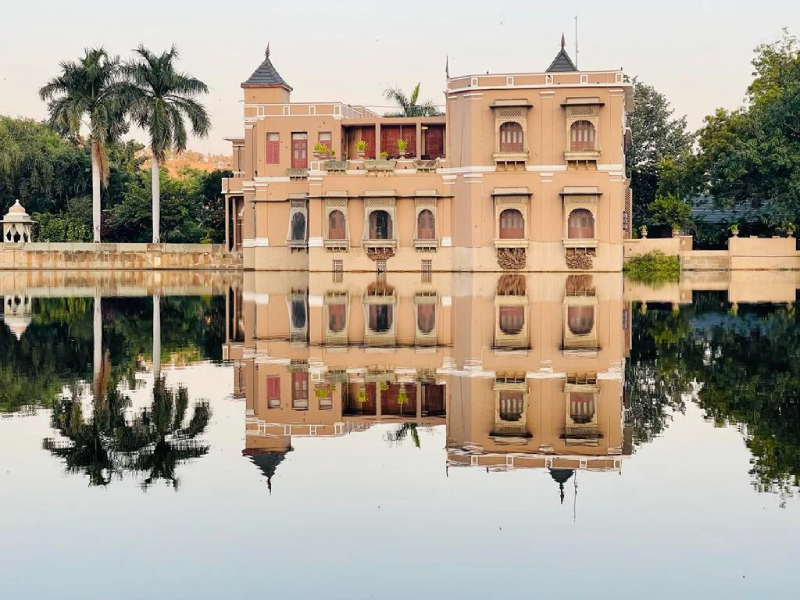 Shri Joraver Vilas, Santrampur