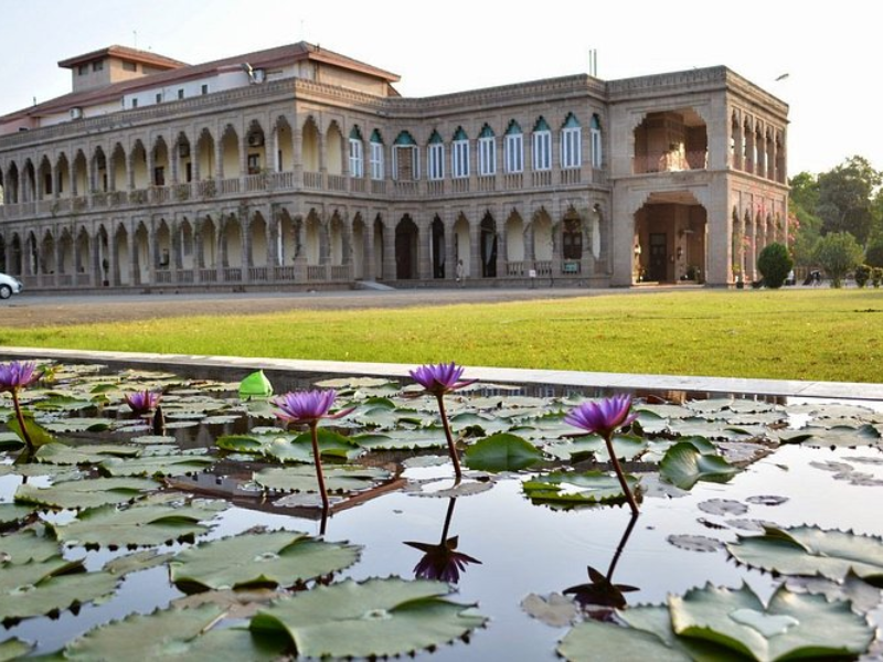 Nilambag Palace